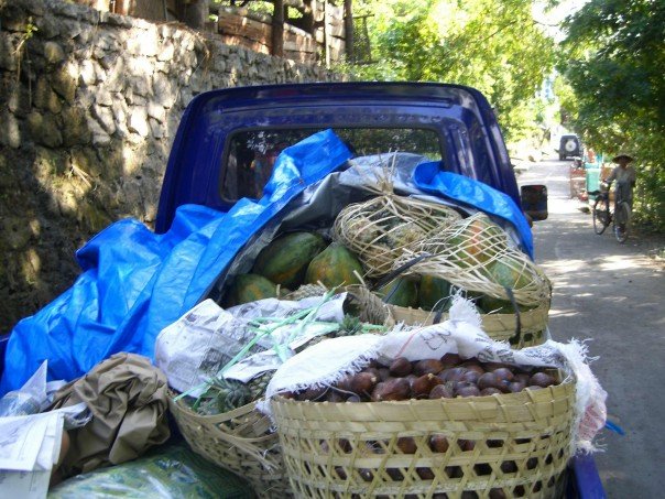 Our borrowed truck full of a few hundred kilos of food